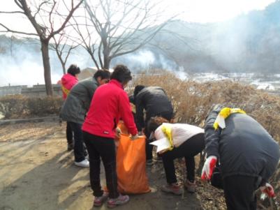 새봄이 성큼...푸른 광교산 가꾸기 대청소 실시